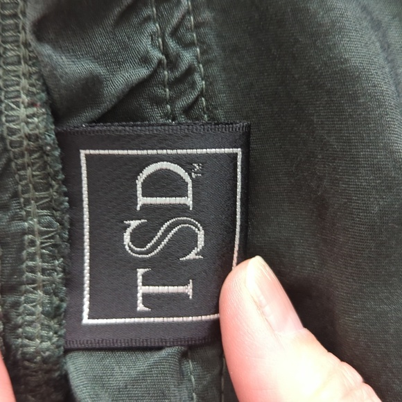 Bemberg Skirt - Picture 3 of 7